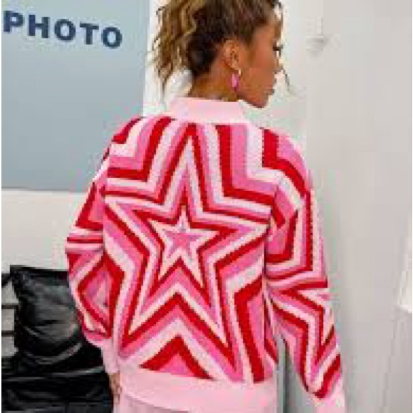 SHEIN Pink and Red Knit Sweater - Picture 2 of 13